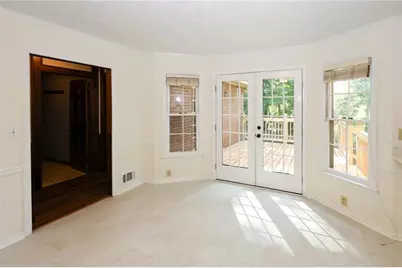 4128 Mayflower Court, Lilburn, GA 30047 - Photo 12