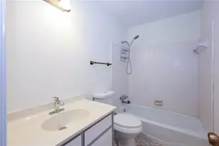 4128 Mayflower Ct, Lilburn, GA 30047 - Photo 8