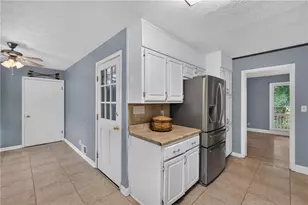 1931 Lake Jodeco Rd, Jonesboro, GA 30236 - Photo 4