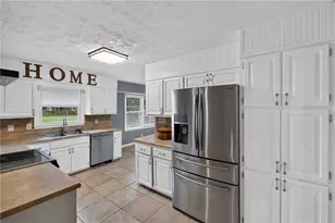 1931 Lake Jodeco Rd, Jonesboro, GA 30236 - Photo 28