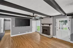1931 Lake Jodeco Rd, Jonesboro, GA 30236 - Photo 6