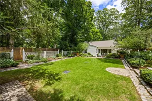 2060 Cottage Ln NW, Atlanta, GA 30318 - Photo 42