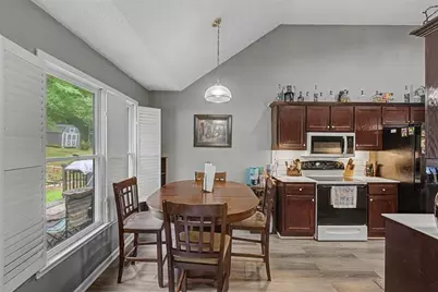 32 Country Meadow Way NW, Cartersville, GA 30121 - Photo 8