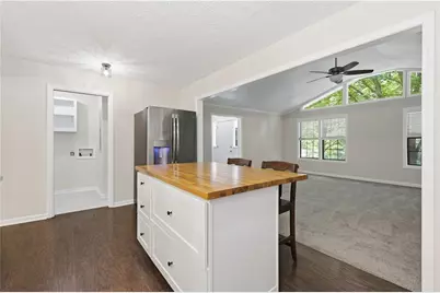 1988 Elmwood Circle, Snellville, GA 30078 - Photo 10