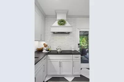 2236 Bohler Road NW, Atlanta, GA 30327 - Photo 26