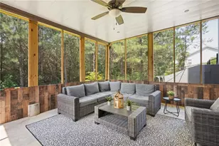 722 Riverside Dr NW, Calhoun, GA 30701 - Photo 6