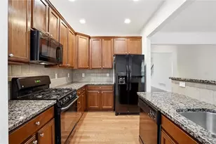736 Pecan Knoll Dr, Marietta, GA 30008 - Photo 10