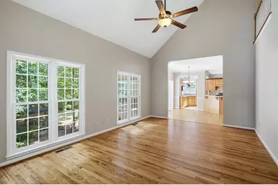 986 Sunhill Court, Lawrenceville, GA 30043 - Photo 16
