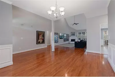 6365 Aarons Way, Flowery Branch, GA 30542 - Photo 4