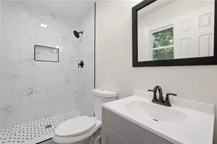 9175 Carr Cir SW, Covington, GA 30014 - Photo 18