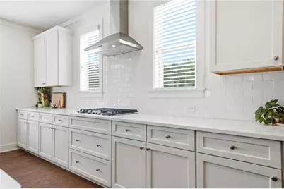 8110 Beryl Overlook, Gainesville, GA 30506 - Photo 2