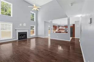 5835 Buckner Creek Dr SE, Mableton, GA 30126 - Photo 8