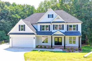 9135 Fox Trail Ln, Gainesville, GA 30506 - Photo 1
