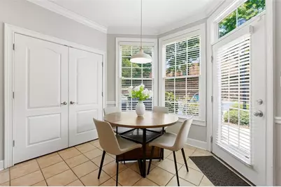 211 Merritts Avenue NW, Atlanta, GA 30313 - Photo 12