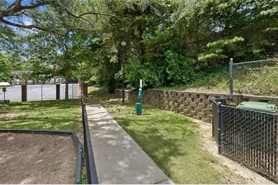 211 Merritts Avenue NW, Atlanta, GA 30313 - Photo 26