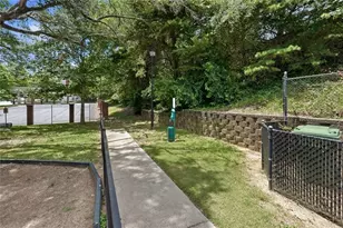 211 Merritts Ave NW, Atlanta, GA 30313 - Photo 26