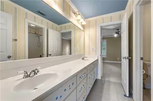 2359 Glenmore Ln, Snellville, GA 30078 - Photo 22