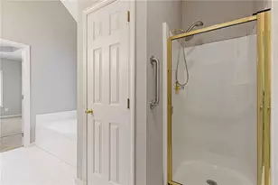 815 Cedar Creek Dr, Suwanee, GA 30024 - Photo 22