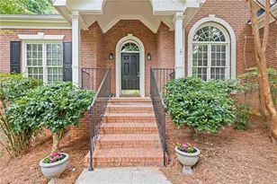 815 Cedar Creek Dr, Suwanee, GA 30024 - Photo 2