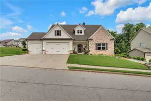 221 Morris Creek Dr, Hoschton, GA 30548 - Photo 1