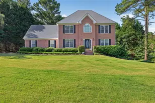 860 Scenic Lake Dr, Lawrenceville, GA 30045 - Photo 1