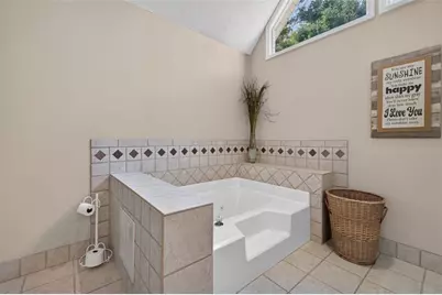 860 Scenic Lake Drive, Lawrenceville, GA 30045 - Photo 24