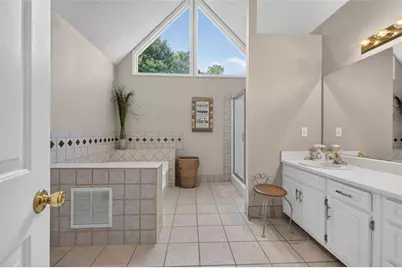 860 Scenic Lake Drive, Lawrenceville, GA 30045 - Photo 22