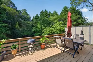 860 Scenic Lake Dr, Lawrenceville, GA 30045 - Photo 38