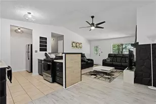 672 Lookout Ct, Lawrenceville, GA 30043 - Photo 12