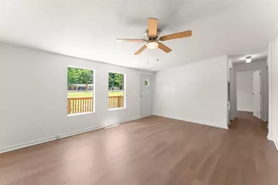 6736 Victoria Lane, Lula, GA 30554 - Photo 8