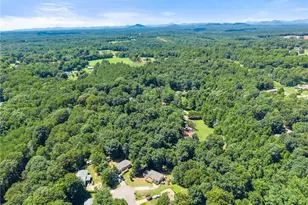 6736 Victoria Ln, Lula, GA 30554 - Photo 48