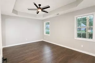 930 Century Oak Dr, Winder, GA 30680 - Photo 6