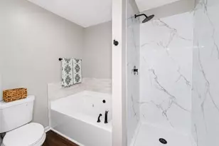 930 Century Oak Dr, Winder, GA 30680 - Photo 8