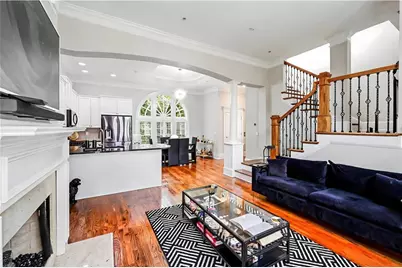 3541 Roswell Road NE #11, Atlanta, GA 30305 - Photo 6