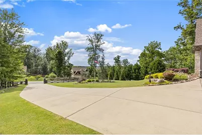 2685 Sardis Way, Buford, GA 30519 - Photo 4