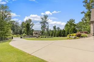 2685 Sardis Way, Buford, GA 30519 - Photo 4
