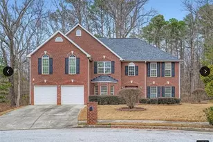 5861 Fairington Farms Ln, Lithonia, GA 30038 - Photo 1