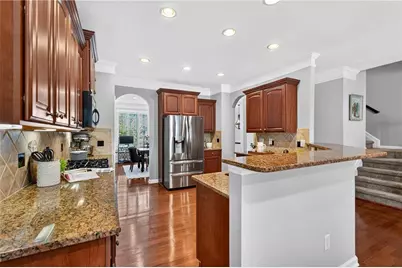 6076 Tennyson Park Way, Peachtree Corners, GA 30092 - Photo 6