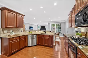 6076 Tennyson Park Way, Peachtree Corners, GA 30092 - Photo 8