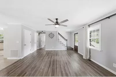 126 Findley Road NE, Rydal, GA 30171 - Photo 10