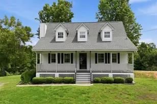 126 Findley Road NE, Rydal, GA 30171 - Photo 2