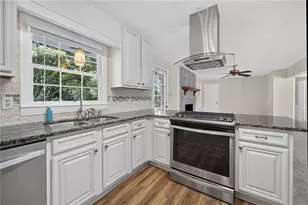 2313 Cambridge St, Snellville, GA 30078 - Photo 18