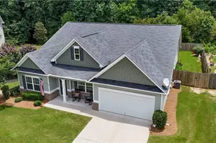 101 Cherokee Reserve Cir, Canton, GA 30115 - Photo 2