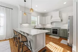 934 Delaronde Ct, Sandy Springs, GA 30328 - Photo 2