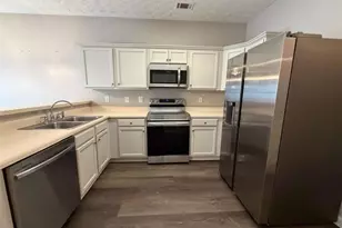6671 Evans Trce, Lithonia, GA 30038 - Photo 4