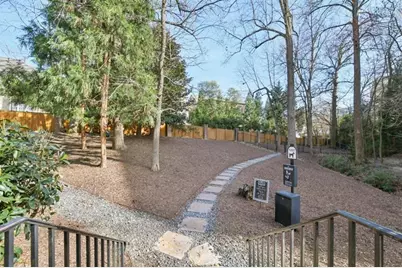 3235 Roswell Road NE #704, Atlanta, GA 30305 - Photo 34