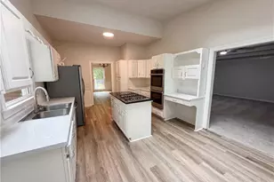 211 Blake St, Lawrenceville, GA 30046 - Photo 10