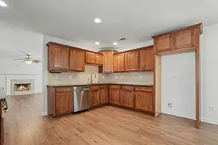 4719 Shady Lake Cir, Gainesville, GA 30507 - Photo 18