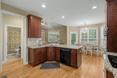 7409 Holly Berry Lane, Winston, GA 30187 - Photo 18