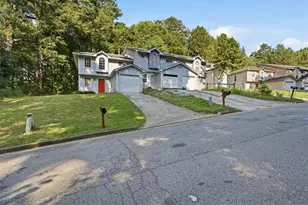 3722 Soapstone Rd, Decatur, GA 30034 - Photo 2